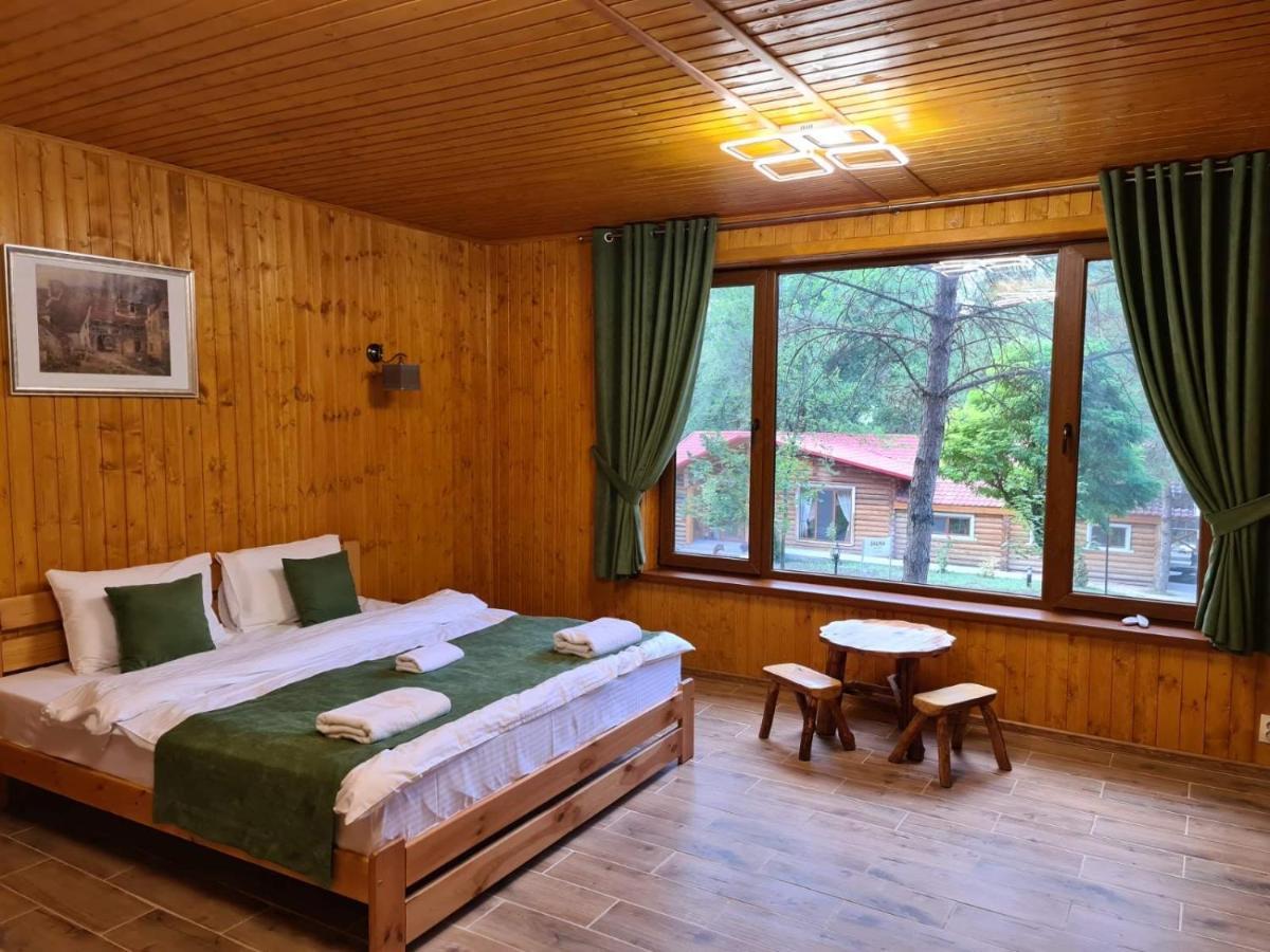 Sky Land Camping & Resort Cricova Zimmer foto