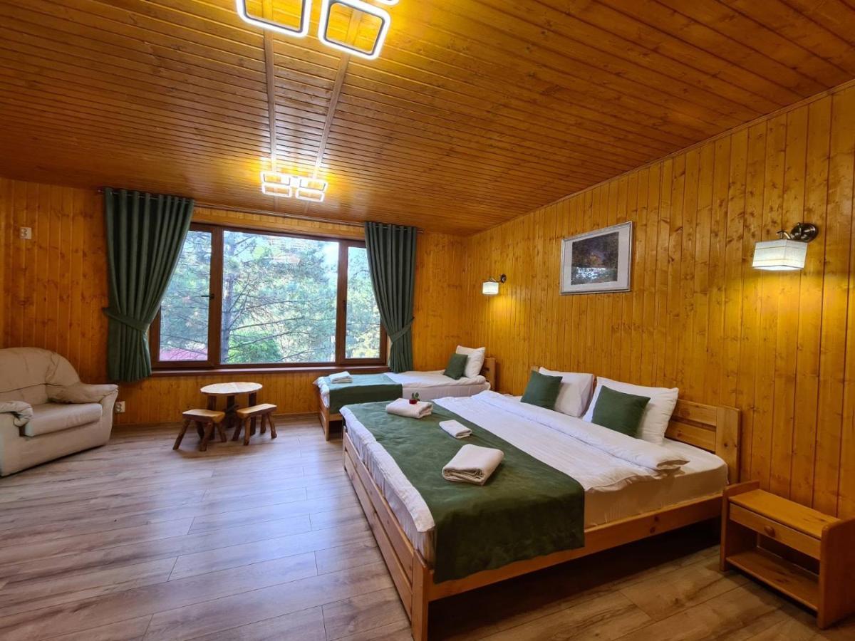 Sky Land Camping & Resort Cricova Exterior foto